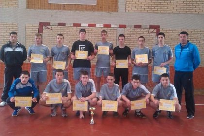 rakomet-maski-ou-lazo-angelovski